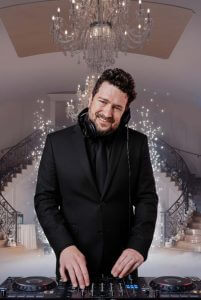DJ Bob Floyd, Toast Entertainment Austin wedding DJ